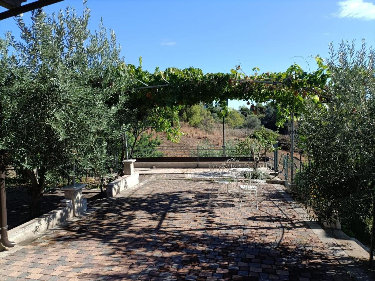 La taverna di Angela Amendolara Esterno foto